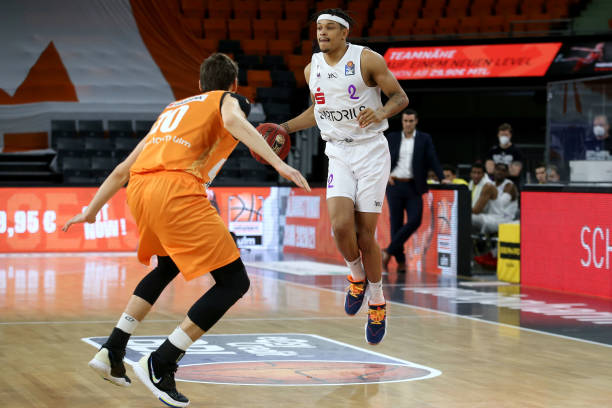 40岁詹皇 40岁詹皇