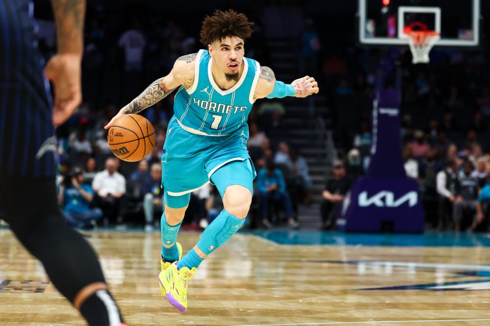 并不华丽 并不华丽